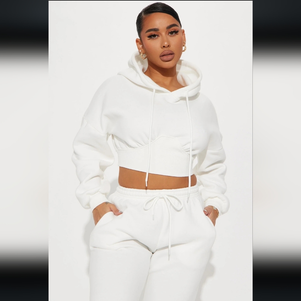 Breezy day jogger set